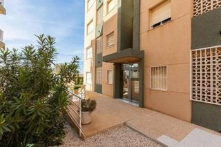 Piso en venta en Torrelamata - La Mata en Torrevieja