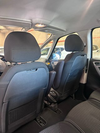 Citroen Grand C4 Picasso 2012