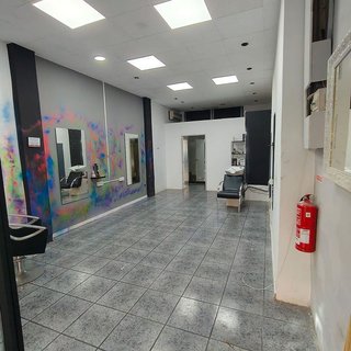 Local comercial en alquiler en Els Orriols en Valencia