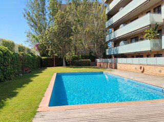 Ático en alquiler en El Centre en Esplugues de Llobregat
