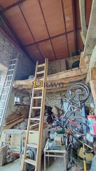Chalet en venta en Valle de Losa