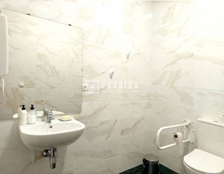 Local comercial en alquiler en Triana Oeste en Sevilla