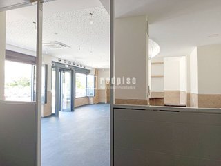 Local comercial en alquiler en Triana Oeste en Sevilla