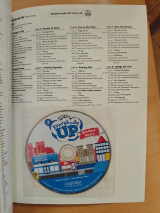 Everybody Up! 2nd Edition 3. Student's Book wit...