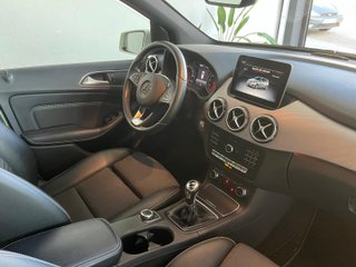 Mercedes-Benz Clase B  200 156 CV