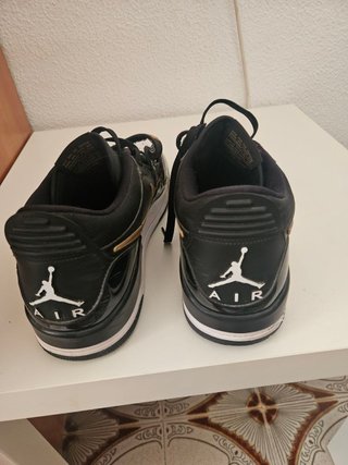 Jordan Legacy 312 Oro Negro Talla 47.5