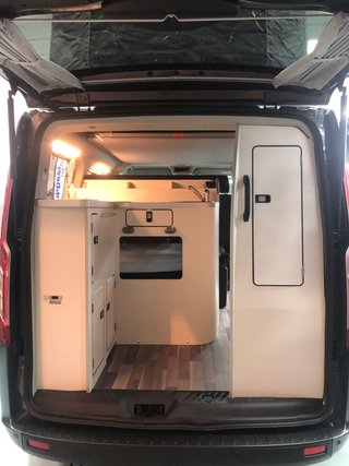 CAMPER WESTFALIA NUGGET
