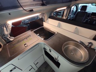 CAMPER WESTFALIA NUGGET