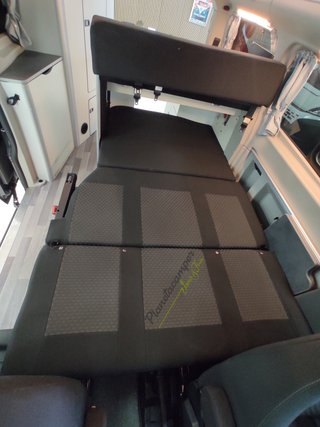 CAMPER WESTFALIA NUGGET
