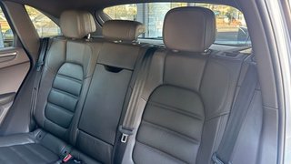Porsche Macan 252CV