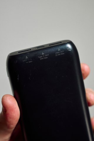 Power Bank Qoovi 20000mAh Carga Rápida 22.5W