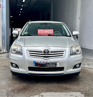 Toyota Avensis 2009