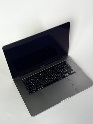 MacBook Pro 16" 32GB i9