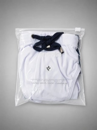 Bañador deportivo blanco