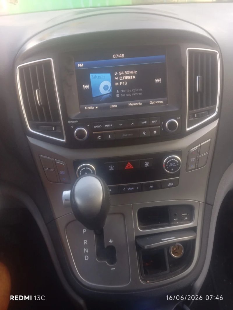 Hyundai H-1 2019 - foto 1