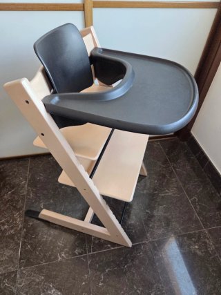 Trona Stokke con Accessori