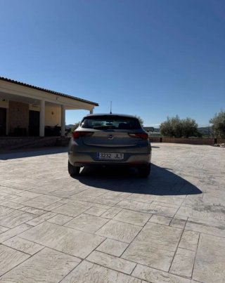 Opel Astra 2016