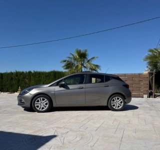 Opel Astra 2016