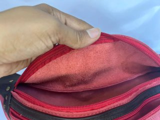Riñonera de piel vacuno roja