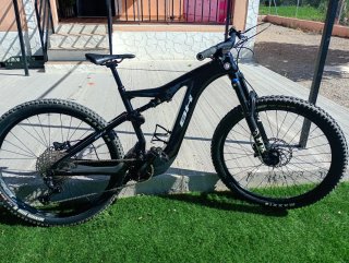 Bicicleta Eléctrica BH ATOM LINX 8.4