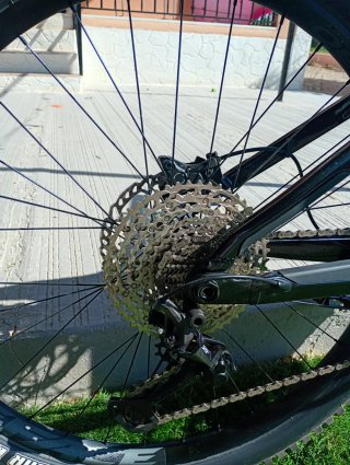 Bicicleta Eléctrica BH ATOM LINX 8.4