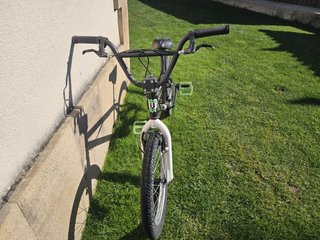 Bicicleta BMX MONDRAKER