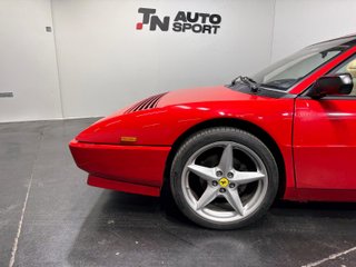 Ferrari Mondial T 300cv