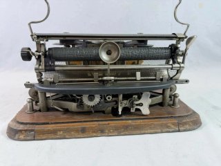 Máquina de escribir Hammond No.12 (1905)