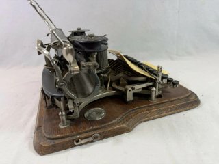 Máquina de escribir Hammond No.12 (1905)