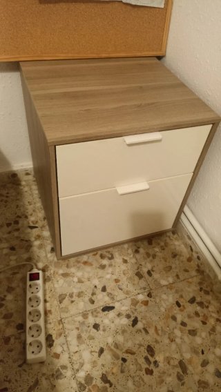 Mesita de noche 2 cajones madera y blanco