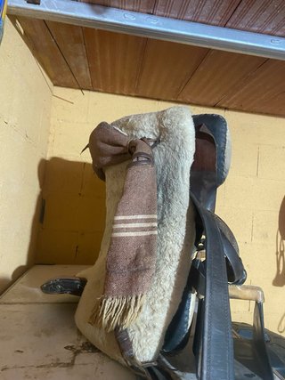 Montura Vaquera con borreguillo