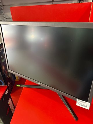 Monitor Asus ROG Strix XG27UQR 4K 144Hz