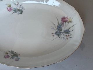 Piatto Richard Ginori ovale oro e fiori