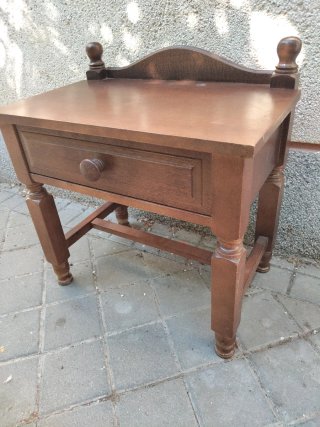 Mesita cómoda madera maciza vintage rústica