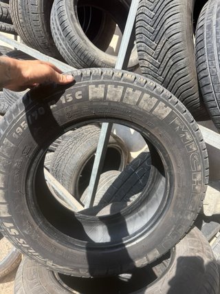 Michelin 195/70 R15 98/96T