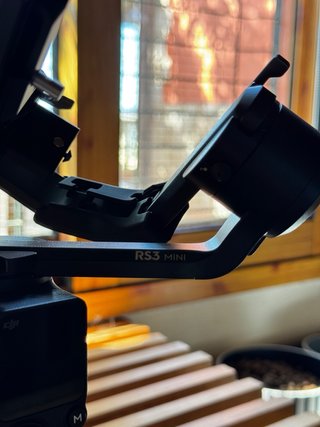DJI RS 3 Mini Gimbal Estabilizador