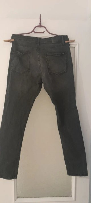 Pantalón vaquero Pull&Bear Talla 42 Negro