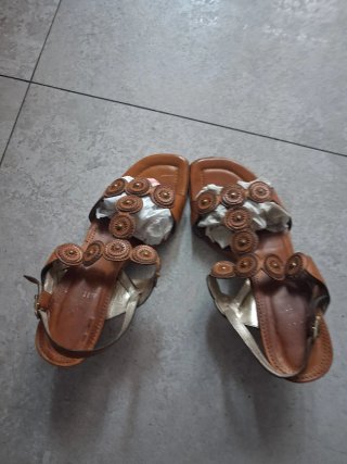 Sandalias de piel