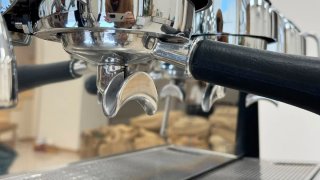 Cafetera Victoria Arduino 3 Gr + 2 Molinos Mythos