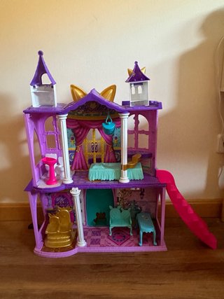 Casa Enchantimals Morada con Tobogán