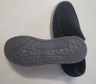 Lote 2 bañadores hombre + zapatillas talla 43