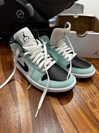 Nike Air Jordan 1 Mid Aqua Black T39