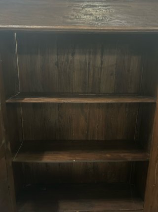 Mueble rústico de madera