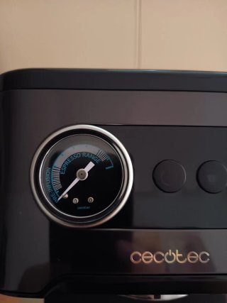 Cafetera Espresso Cecotec Nueva