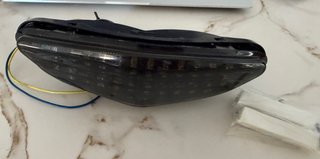 Luz trasera LED con intermitentes para vstrom