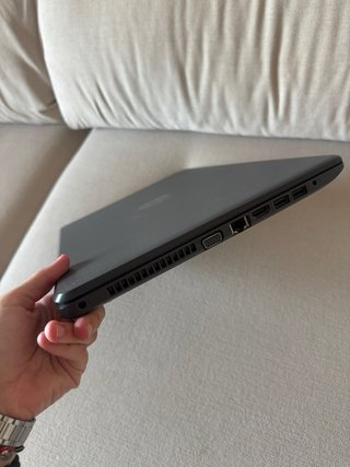 Portátil HP 250 G6 + Cargador