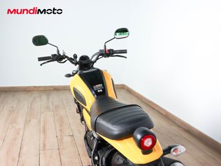 YAMAHA XSR 125