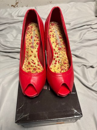 Tacones Rojos Peep Toe
