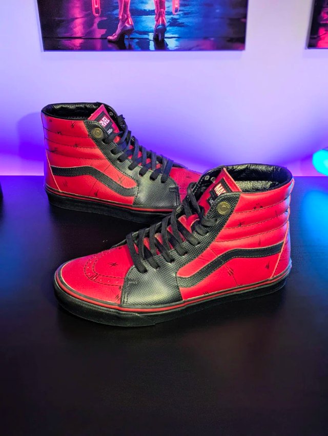 Vans SK8-Hi Marvel Deadpool
