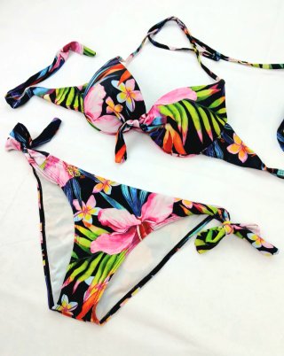 Bikini Shein Estampado Tropical Y2K